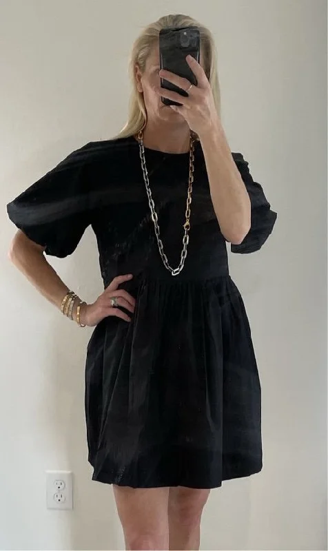 Black Puff Sleeve Poplin Dress