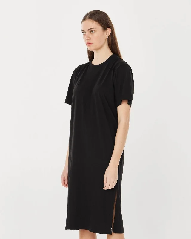 Huffer Boyfriend Dress Black