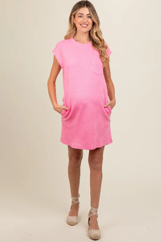 Pink Front Pocket Line Textured Short Sleeve Maternity Dress